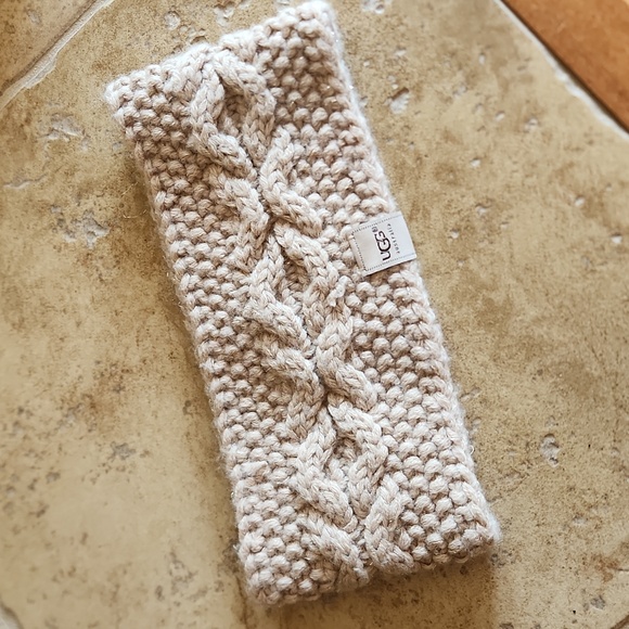 UGG Accessories - UGG tan colored cable knit winter headband
